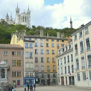  Apartment Cosy Ideally Located In The Old Town
